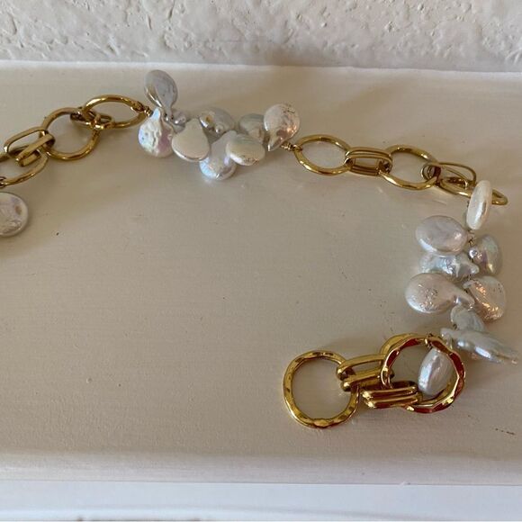 Gold Link & Pearl Necklace - Picture 2 of 4